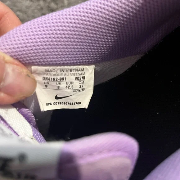 Nike Air Force 1 Low-Top White and Lavender Sneakers - Picture 5 of 5